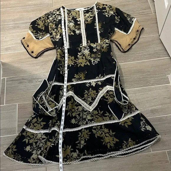 Let me be dress excellent condition - Picture 9 of 10